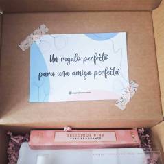 Pack Regalo para amigas, damas de honor o testigos - Pack Regalo Rosa personalizado