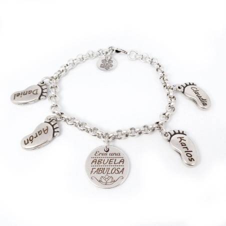 Regalo para abuelas. Pulsera personalizada con nombres de los nietos.